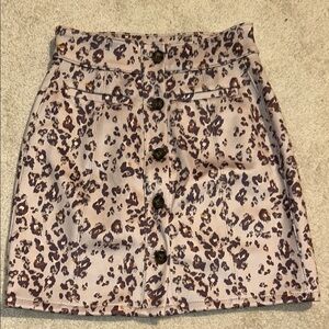 Woman’s casual/dress mini skirt